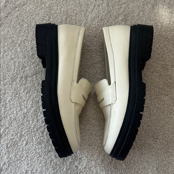 QUINCE Italian Leather Lug Sole Loafers in Bone - Picture 4 of 7